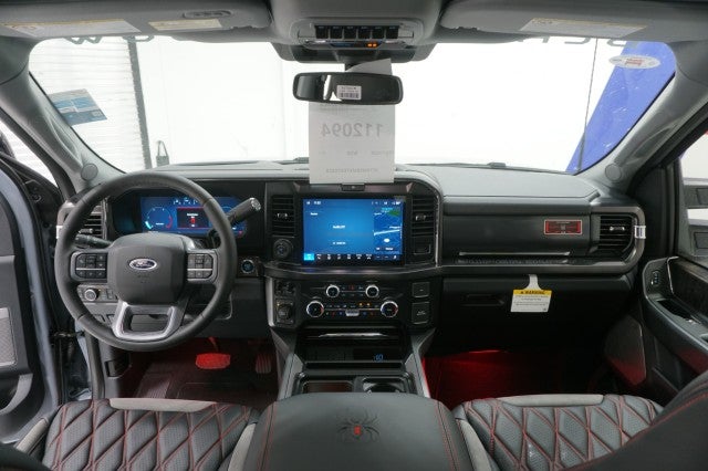 2026 Ford Super Duty F-250 SRW Black Widow