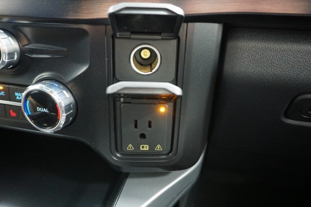 2026 Ford Super Duty F-250 SRW Black Widow