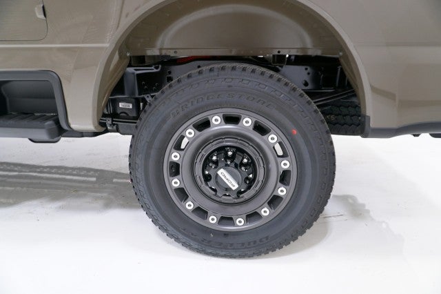 2027 Ford Super Duty F-250 SRW XL