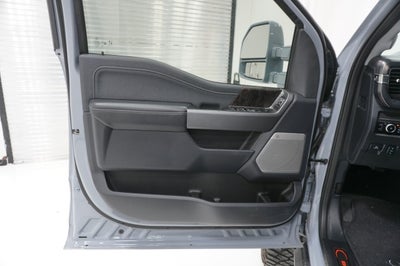 2025 Ford Super Duty F-250 SRW Black Widow