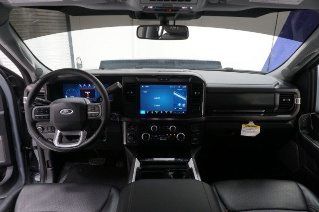 2025 Ford Super Duty F-250 SRW Black Widow