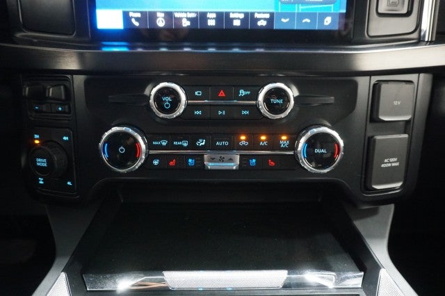 2025 Ford Super Duty F-250 SRW Black Widow