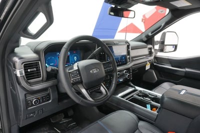 2025 Ford Super Duty F-250 SRW Platinum