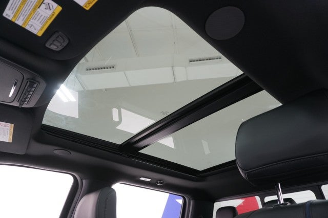 2025 Ford Super Duty F-250 SRW Platinum