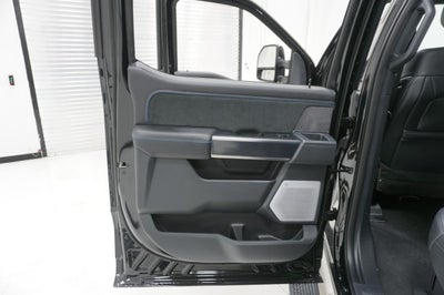 2025 Ford Super Duty F-250 SRW Platinum