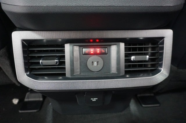 2025 Ford Super Duty F-250 SRW Platinum