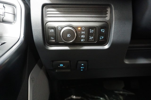 2025 Ford Super Duty F-250 SRW Platinum