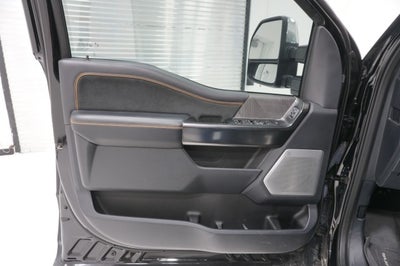 2024 Ford Super Duty F-250 SRW Platinum