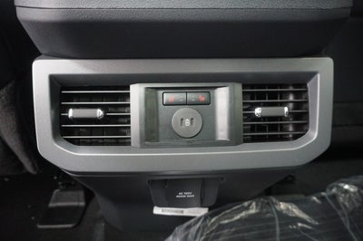 2026 Ford Super Duty F-350 DRW LARIAT