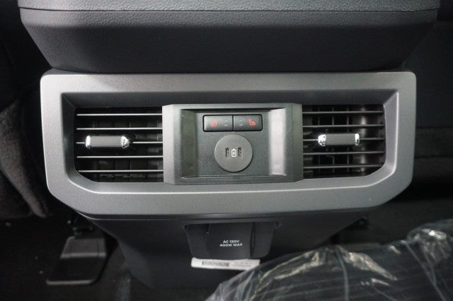 2026 Ford Super Duty F-350 DRW LARIAT