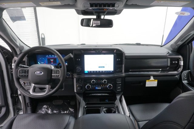 2026 Ford Super Duty F-350 DRW LARIAT