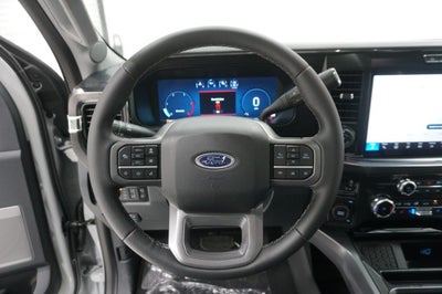 2026 Ford Super Duty F-350 DRW LARIAT