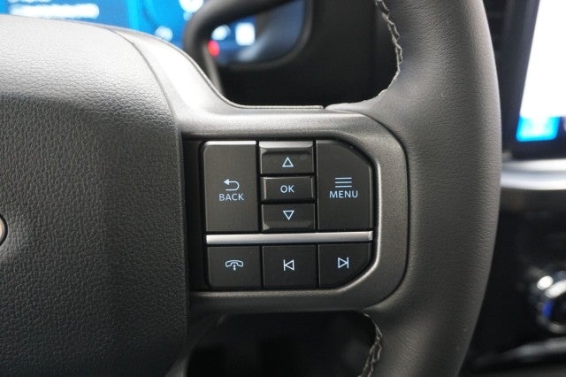 2026 Ford Super Duty F-350 DRW LARIAT