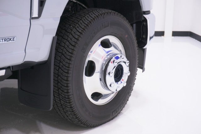 2026 Ford Super Duty F-350 DRW LARIAT
