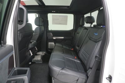 2026 Ford Super Duty F-350 DRW LARIAT