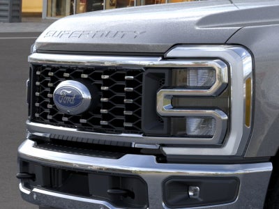 2026 Ford Super Duty F-350 DRW LARIAT