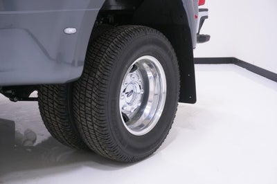 2026 Ford Super Duty F-350 DRW LARIAT