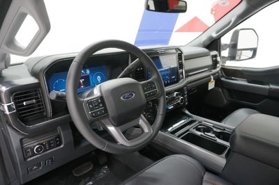 2026 Ford Super Duty F-350 DRW LARIAT
