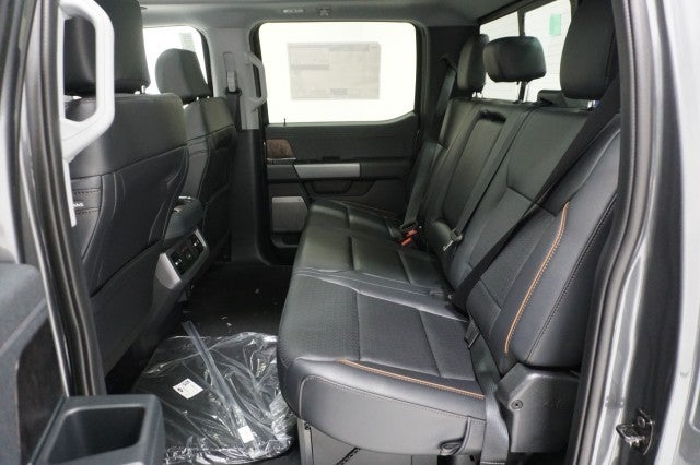 2026 Ford Super Duty F-350 DRW LARIAT