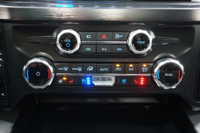 2026 Ford Super Duty F-350 DRW LARIAT