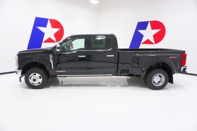 2026 Ford Super Duty F-350 DRW LARIAT