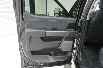 2026 Ford Super Duty F-350 DRW LARIAT