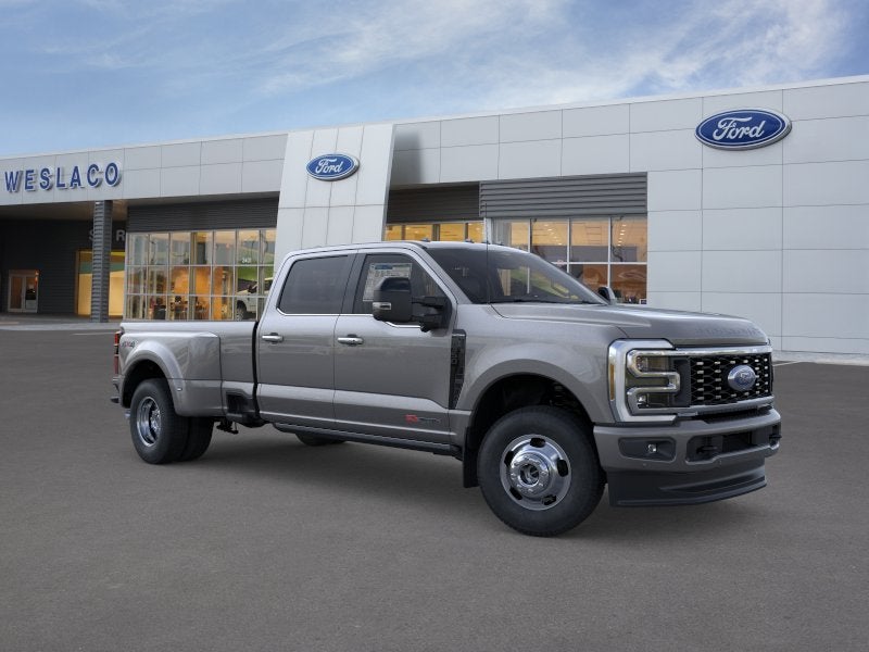 2026 Ford Super Duty F-350 DRW Platinum