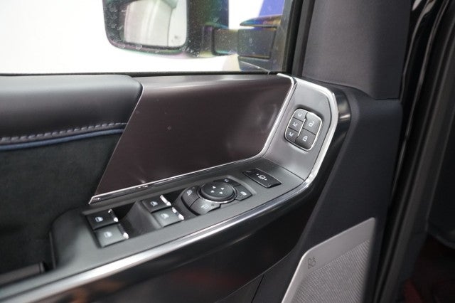 2026 Ford Super Duty F-350 DRW Platinum