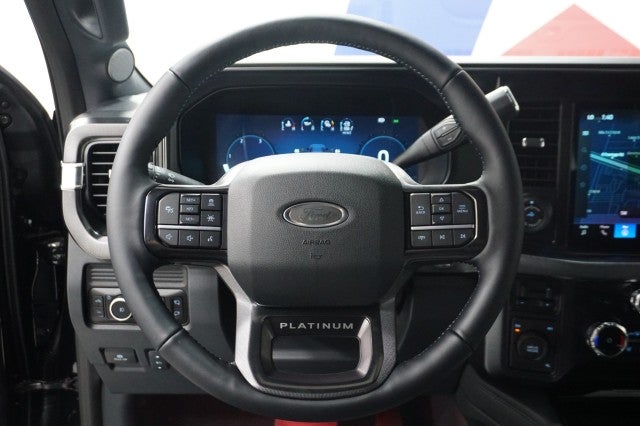 2026 Ford Super Duty F-350 DRW Platinum