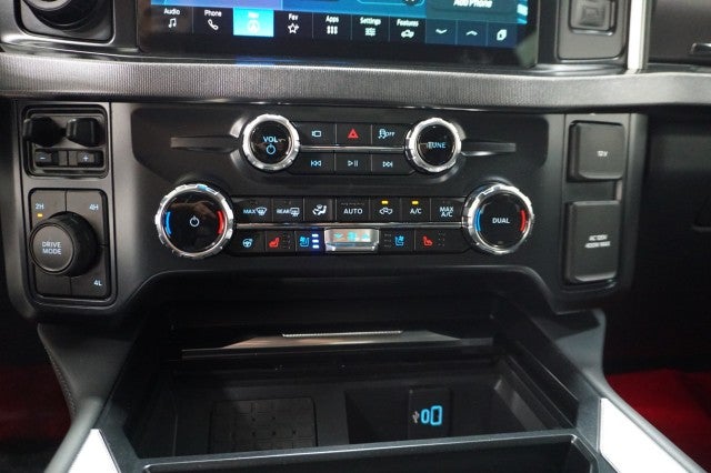 2026 Ford Super Duty F-350 DRW Platinum