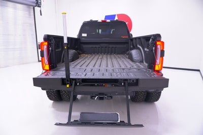 2026 Ford Super Duty F-350 DRW Platinum
