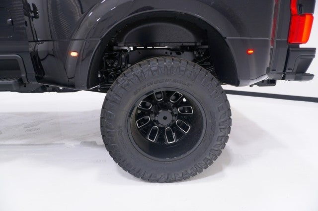 2026 Ford Super Duty F-350 DRW Platinum