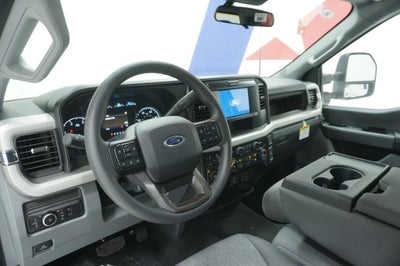 2026 Ford Super Duty F-350 DRW XL