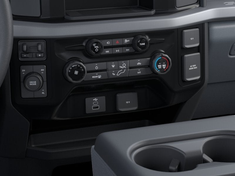 2026 Ford Super Duty F-350 DRW XL