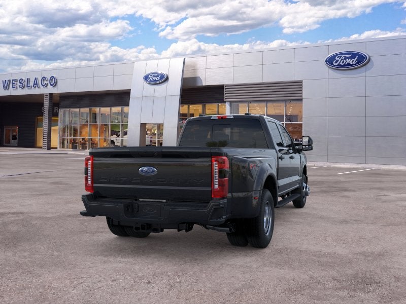 2026 Ford Super Duty F-350 DRW XL