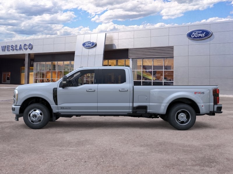 2026 Ford Super Duty F-350 DRW Platinum
