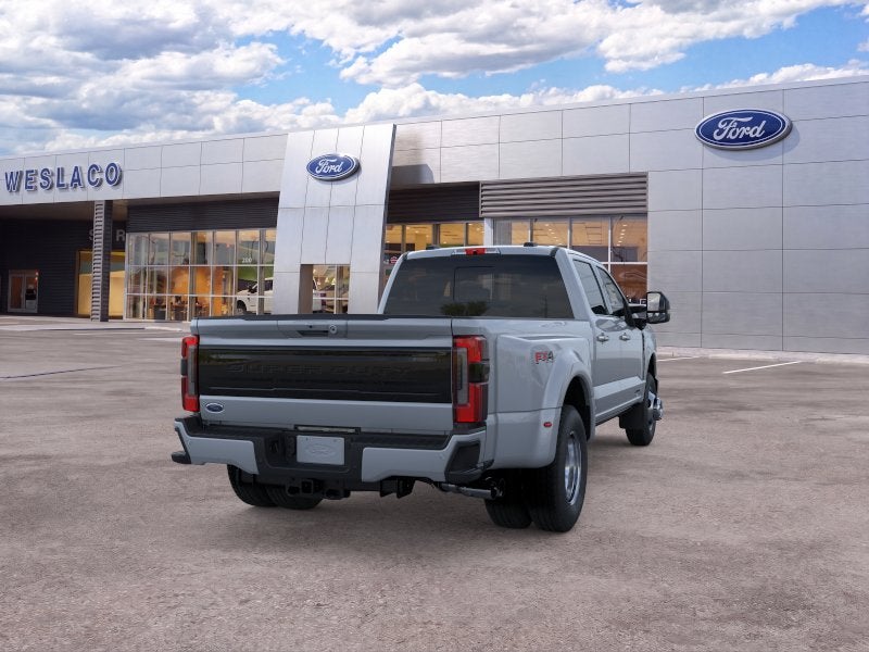 2026 Ford Super Duty F-350 DRW Platinum