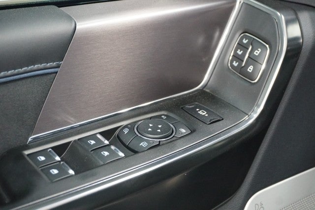 2026 Ford Super Duty F-350 DRW Platinum