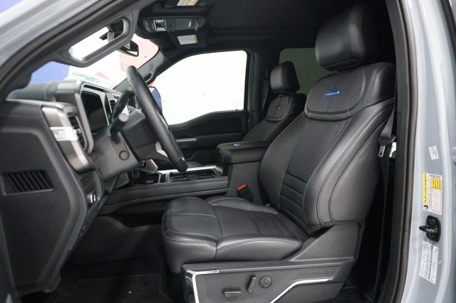 2026 Ford Super Duty F-350 DRW Platinum