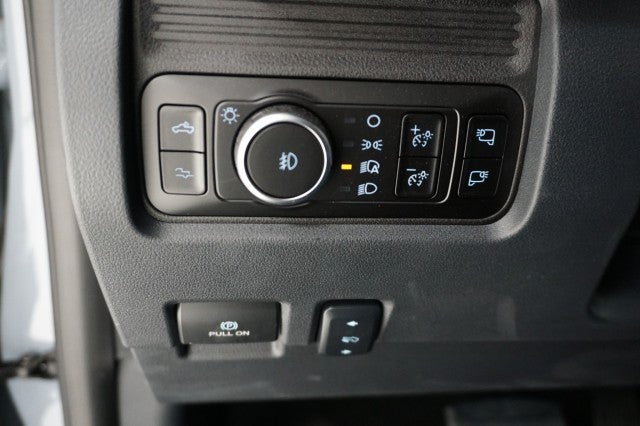 2026 Ford Super Duty F-350 DRW Platinum