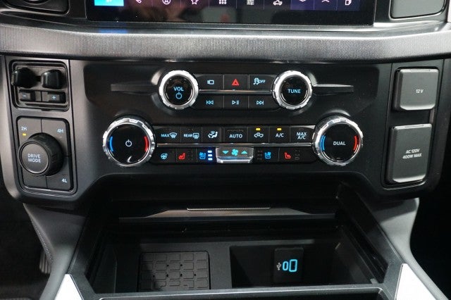 2026 Ford Super Duty F-350 DRW Platinum