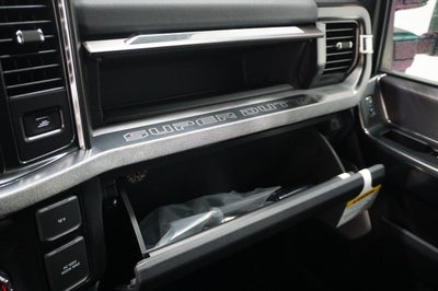 2026 Ford Super Duty F-350 DRW Platinum