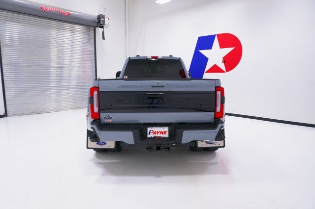 2026 Ford Super Duty F-350 DRW Platinum