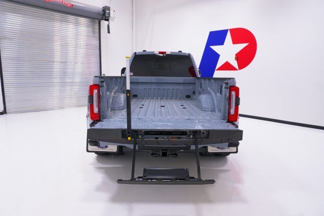 2026 Ford Super Duty F-350 DRW Platinum
