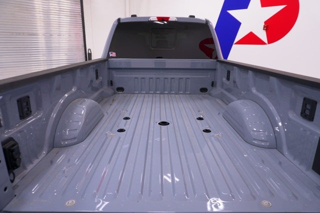 2026 Ford Super Duty F-350 DRW Platinum