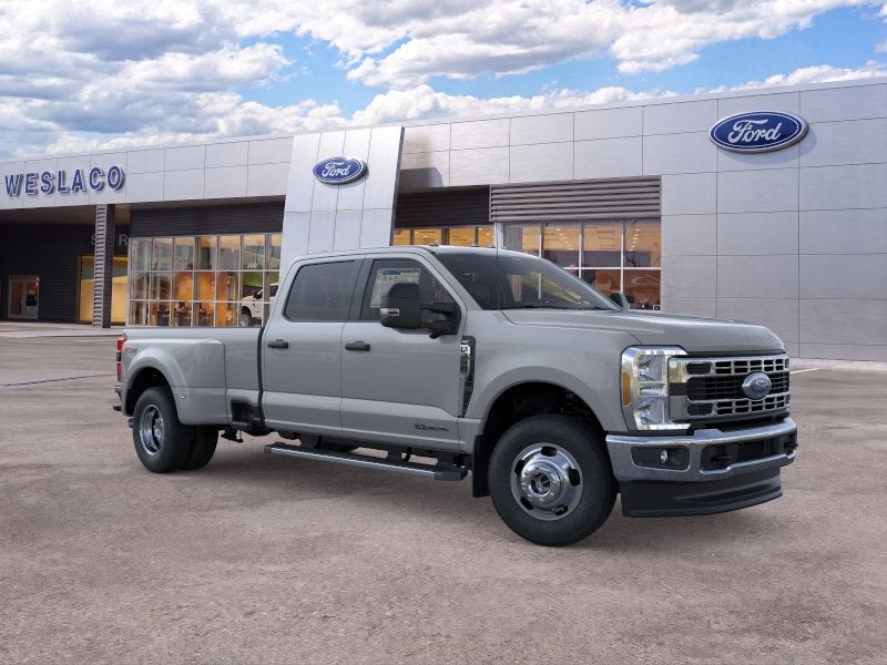 2026 Ford Super Duty F-350 DRW XL