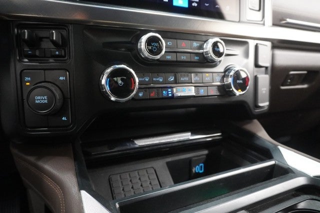 2025 Ford Super Duty F-450 DRW King Ranch