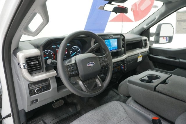 2025 Ford Super Duty F-250 SRW XL