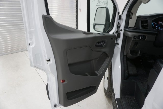 2025 Ford E-Transit Cargo Van Cargo Van