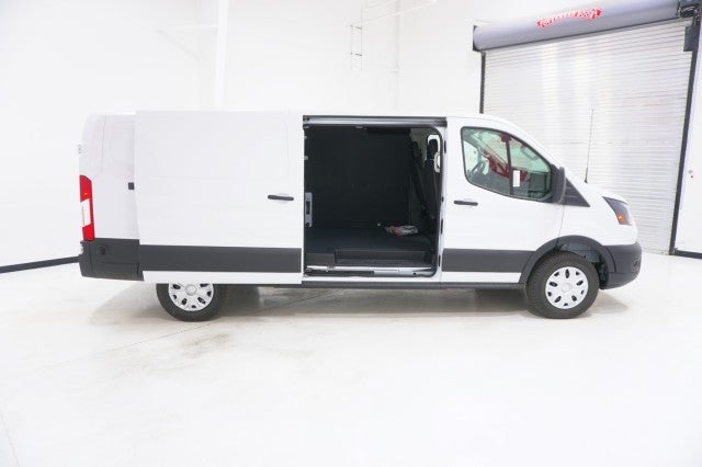2025 Ford E-Transit Cargo Van Cargo Van